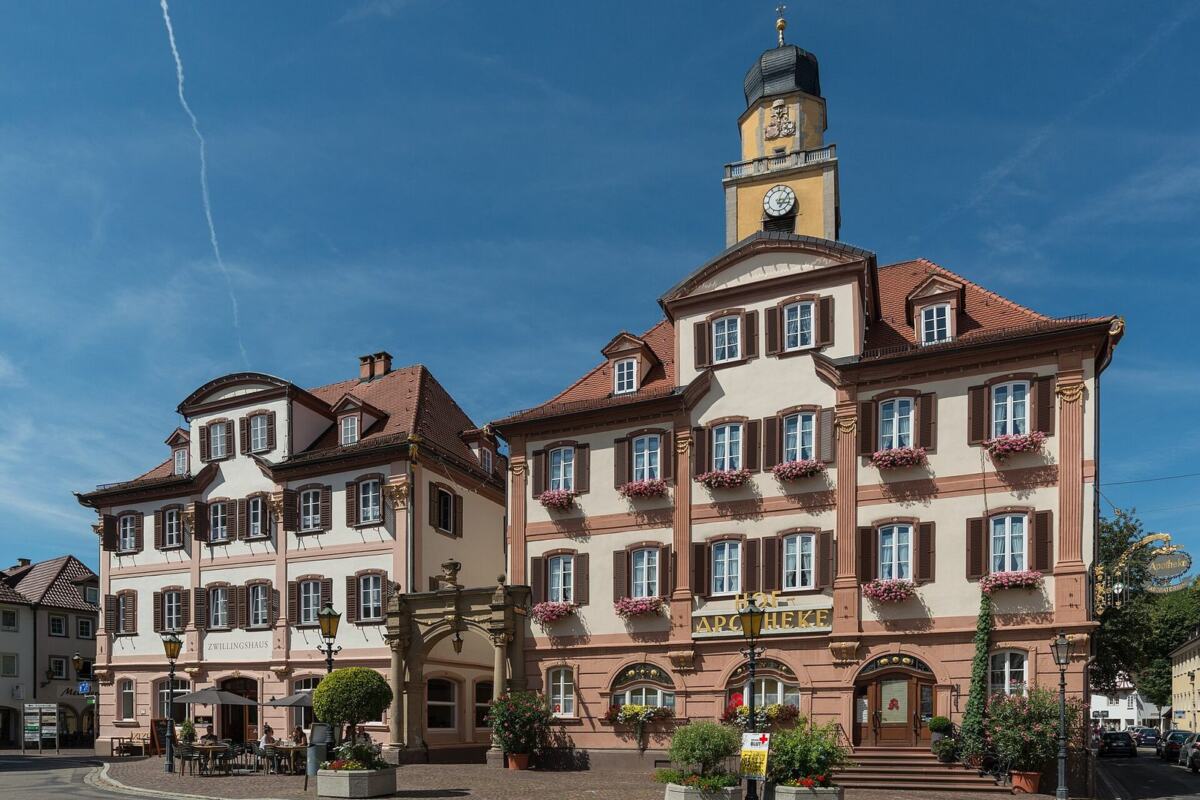 Zwillingshaus and Hof-Apotheke, Bad Mergentheim, South view